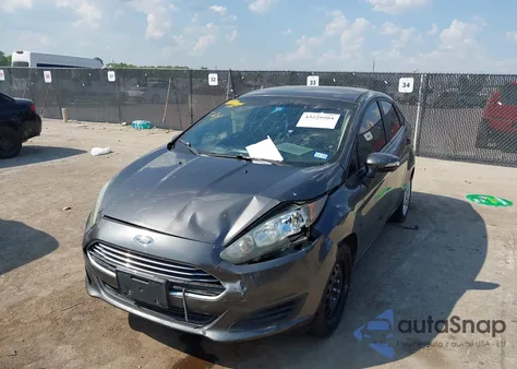 2015 Ford Fiesta Se z USA, uszkodzony, nr VIN 3FADP4BJ8FM176235